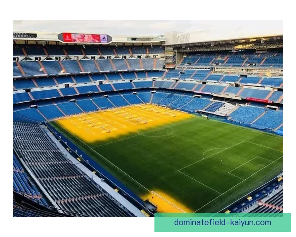 重温经典：克鲁伊夫对决迎来传奇时刻，球场激情再燃