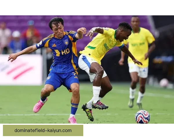 阿尔巴世界杯高光时刻回顾：老将边路表现稳健防两端持续贡献